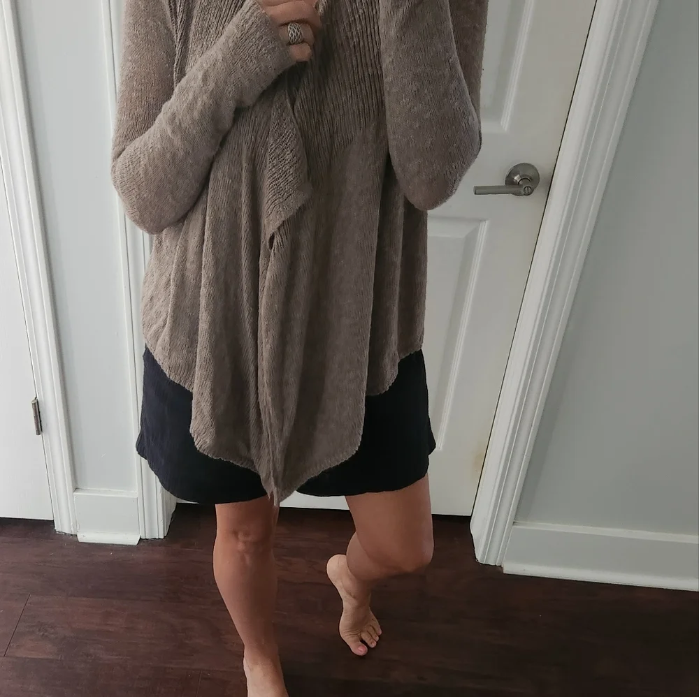HOLLISTER OPEN CARDIGAN 🏔 - Picture 6 of 7